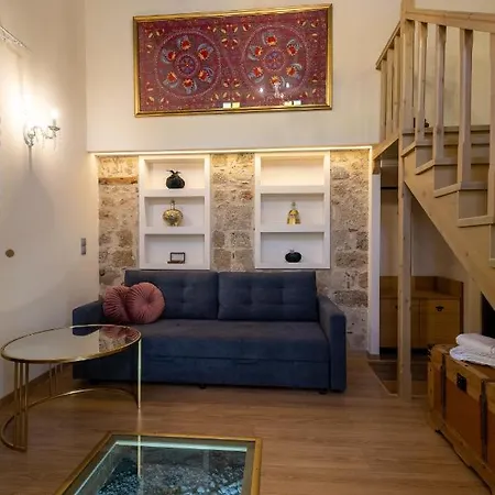 Szálloda April Luxury (adults Only)