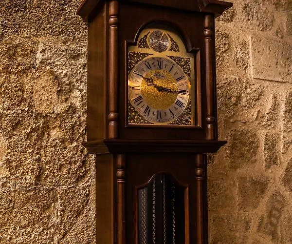 Hotel April Luxury (adults Only)